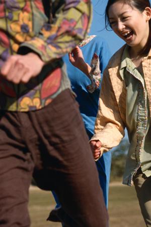 旅行はスーツケースを購入しないで楽しむ