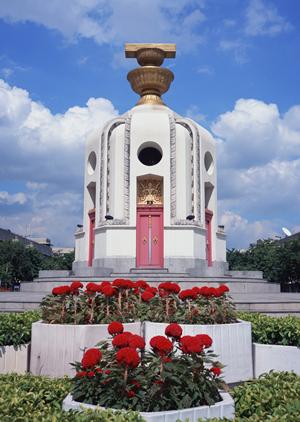 福岡天神のビジネスホテル「東横INN福岡天神」：快適な宿泊と便利なアクセスを実現する宿泊施設